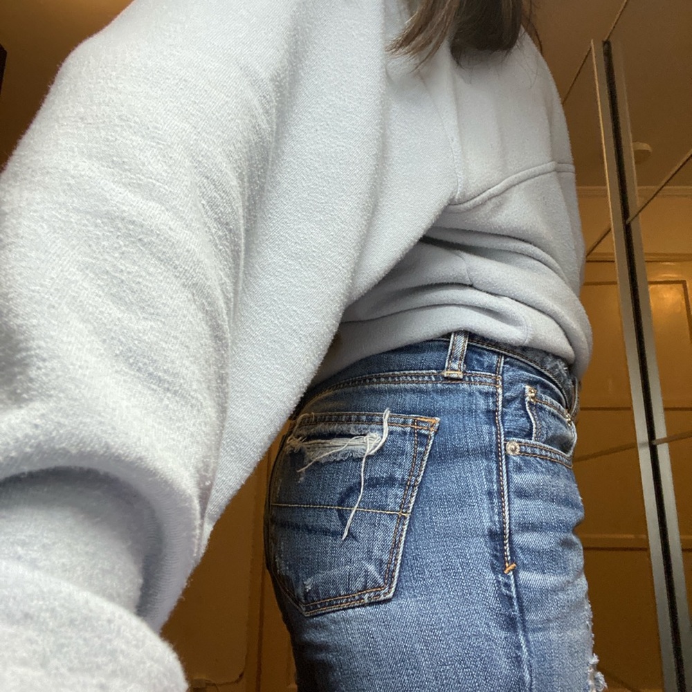 american eagle mom jeans
